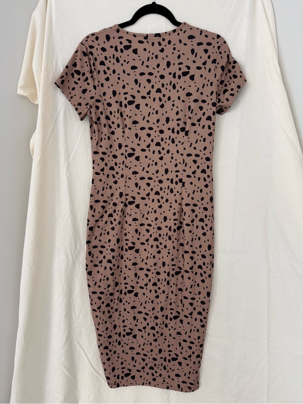 Patterned Maternity Dress - Picture 3 of 4